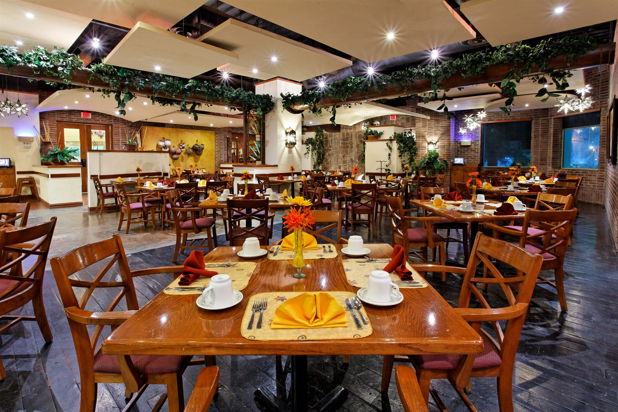 Holiday Inn Reynosa Zona Dorada Esterno foto
